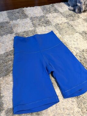 TNA High-Rise Biker Shorts